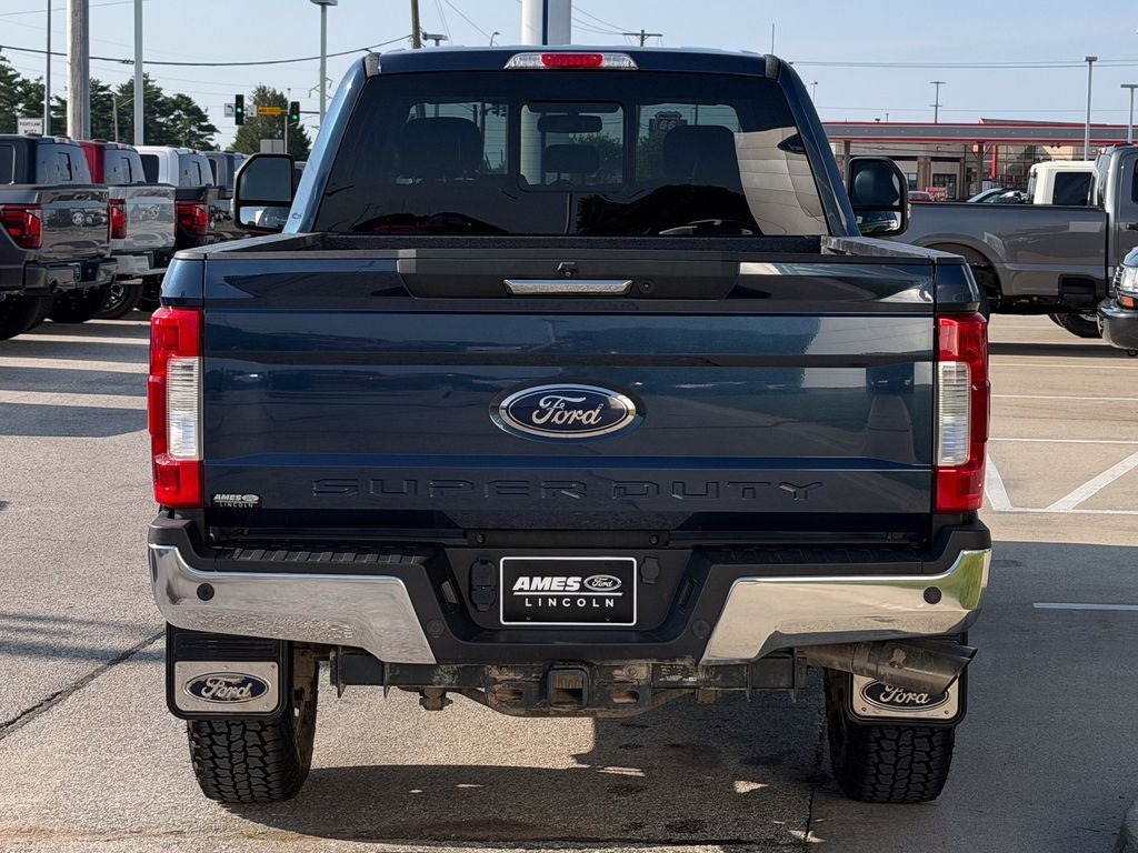 2017 Ford F-350SD Lariat