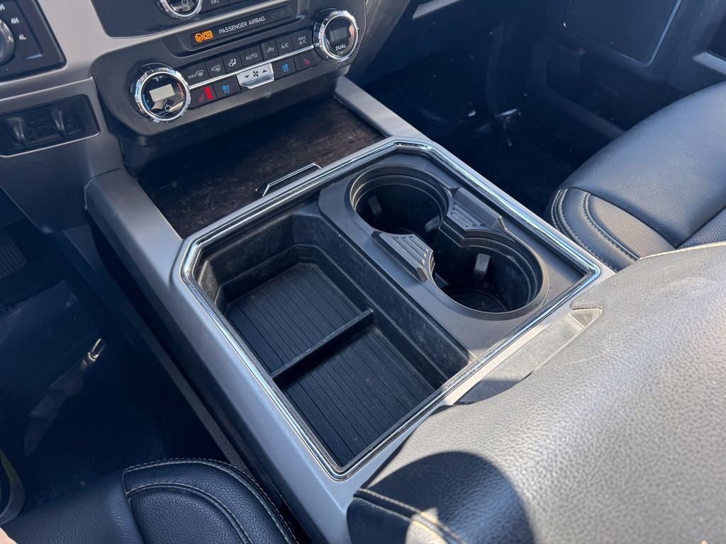 2022 Ford F-350SD Lariat