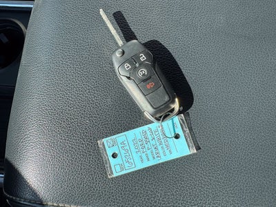 2022 Ford F-350SD Lariat