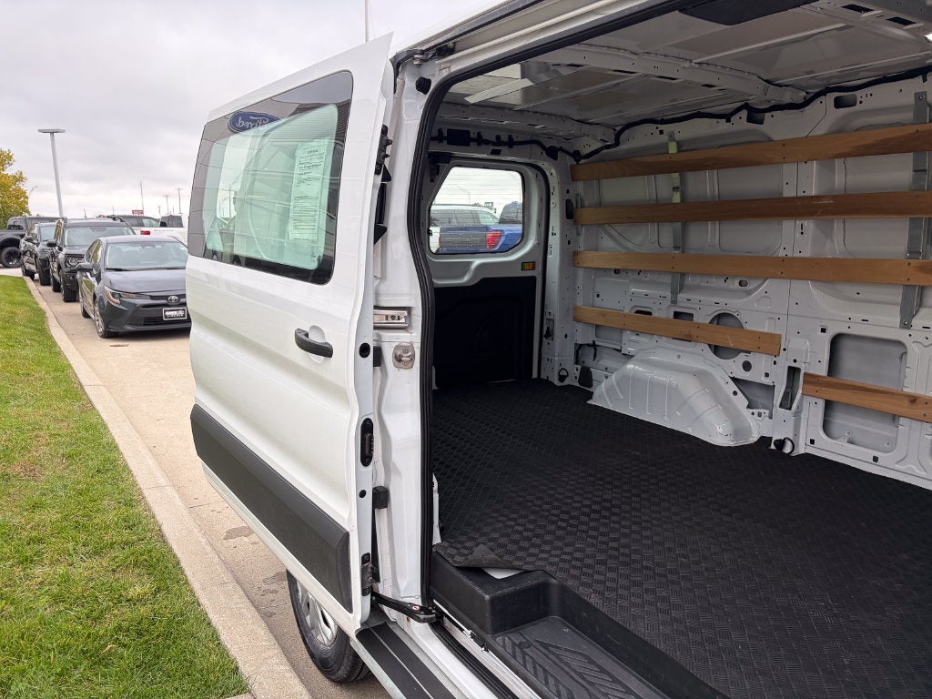 2025 Ford Transit-250 Base