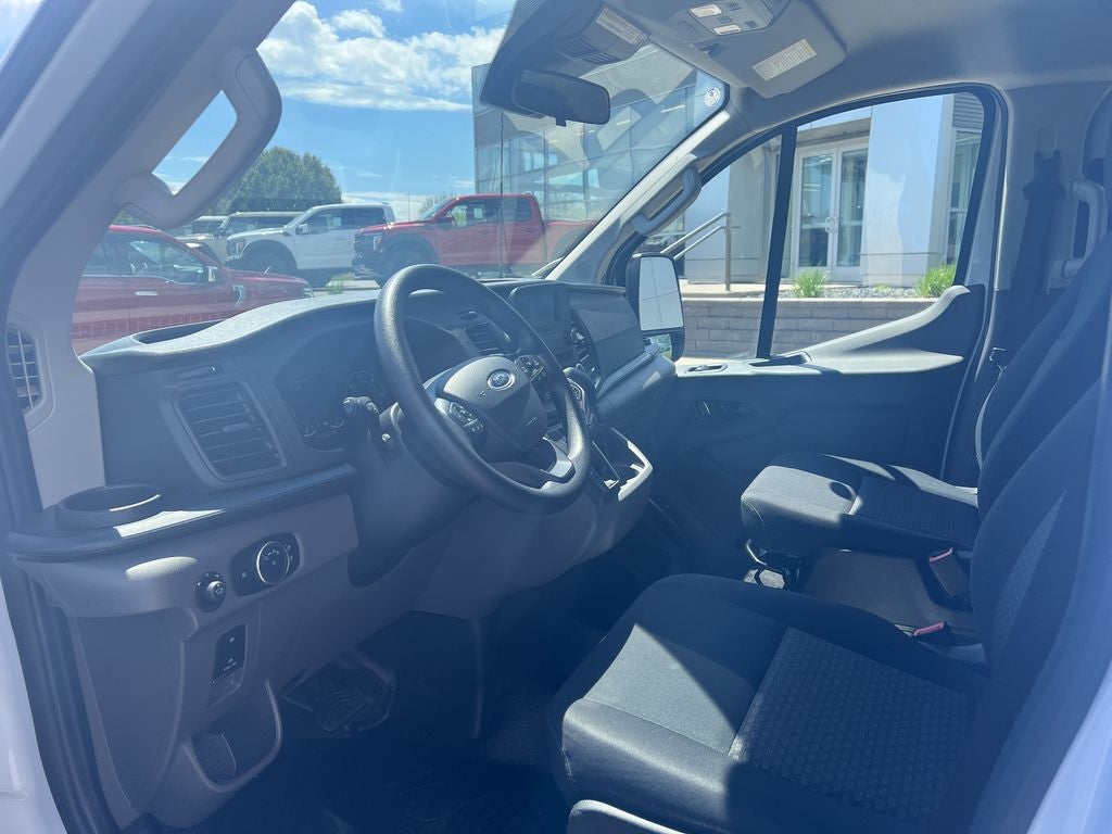 2025 Ford Transit-250 Base