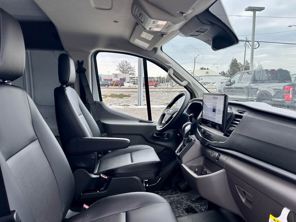 2026 Ford Transit-250 Base