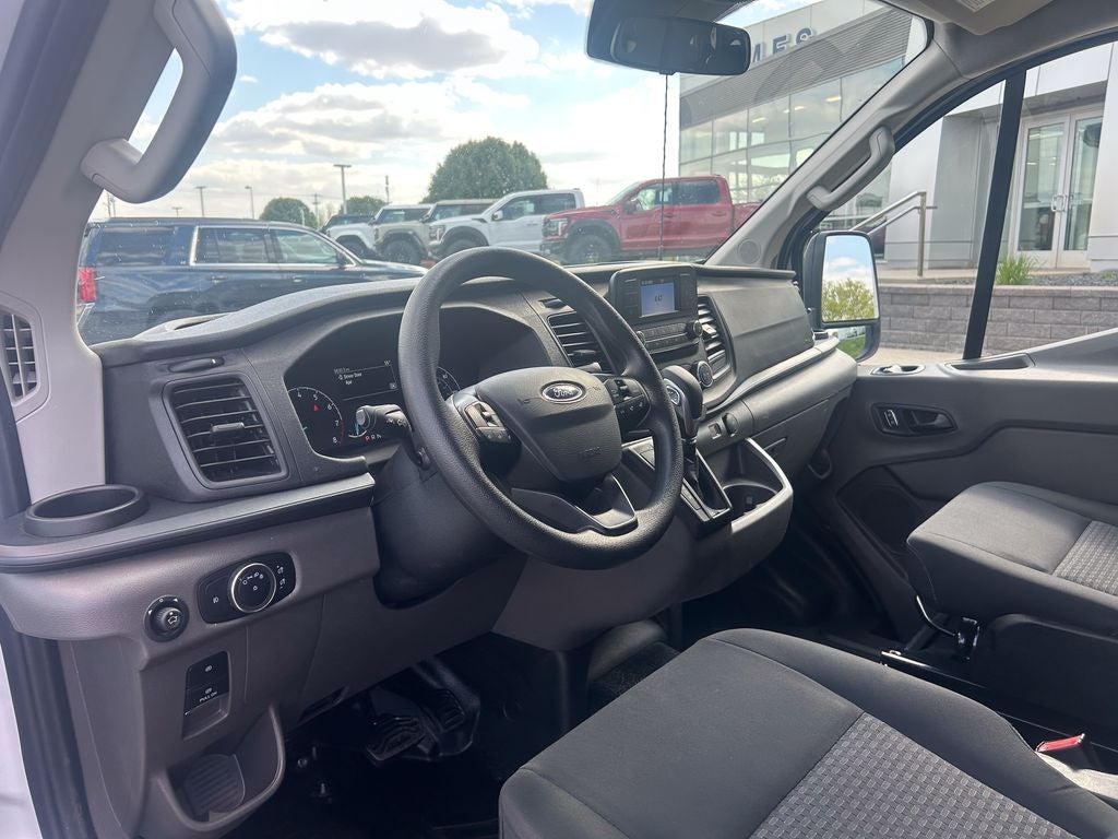 2025 Ford Transit-250 Base