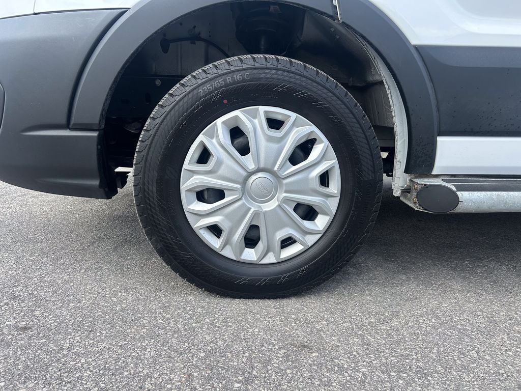 2025 Ford Transit-250 Base