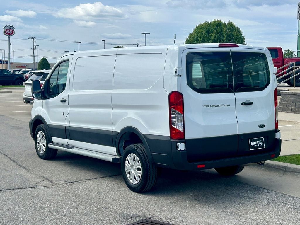 2025 Ford Transit-250 Base