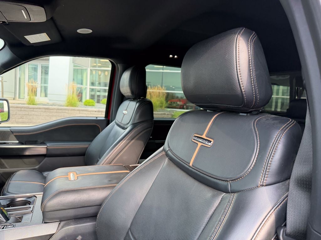 2022 Ford F-150 Platinum