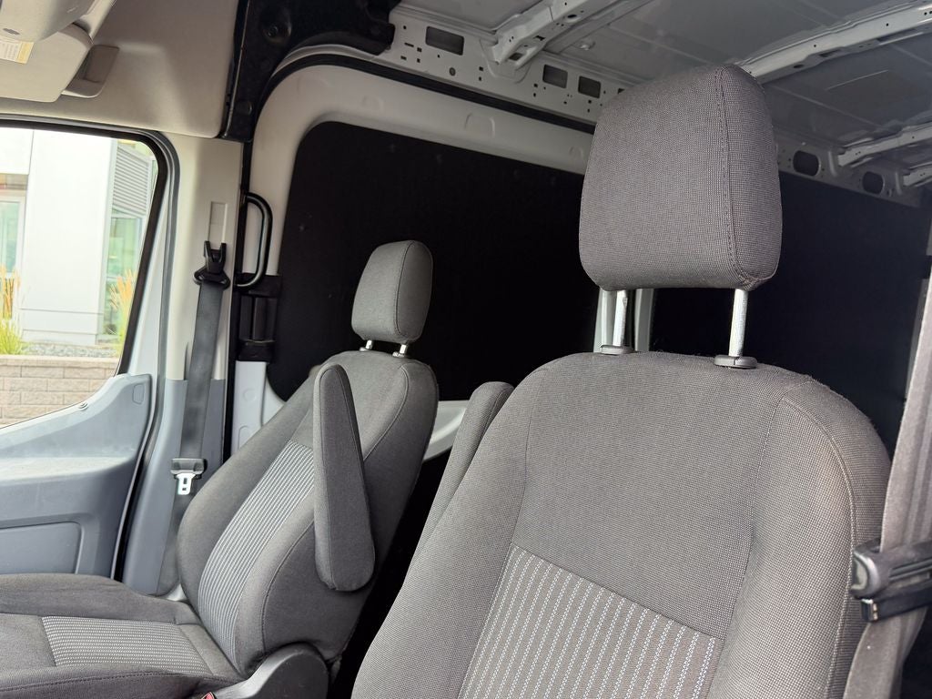 2015 Ford Transit-250 Base
