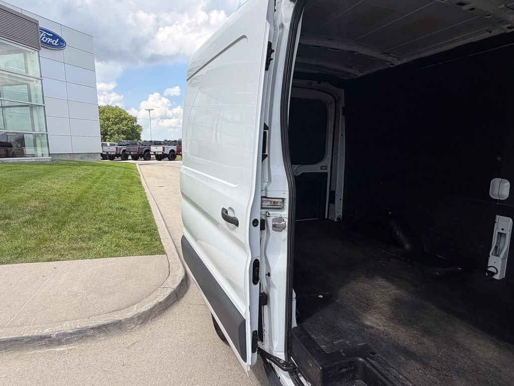 2015 Ford Transit-250 Base