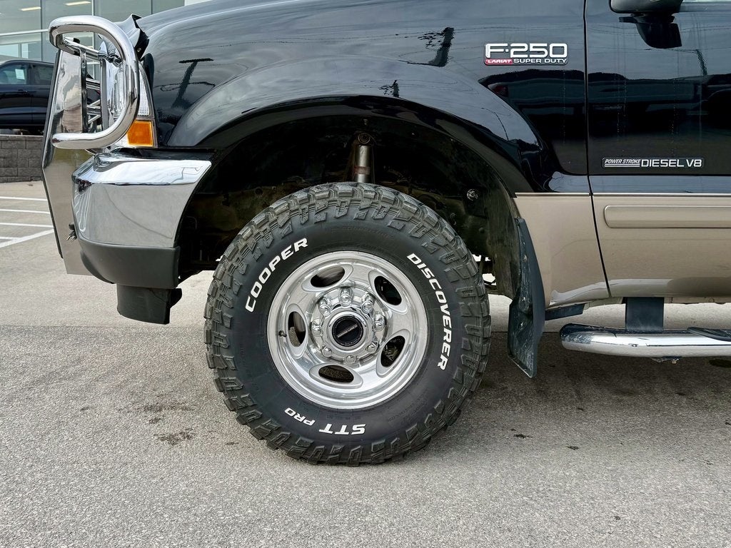 2002 Ford F-250SD Lariat