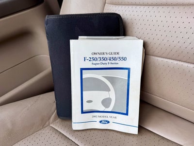 2002 Ford F-250SD Lariat