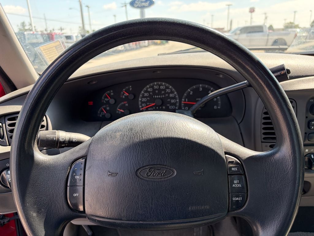 1998 Ford F-150 XLT