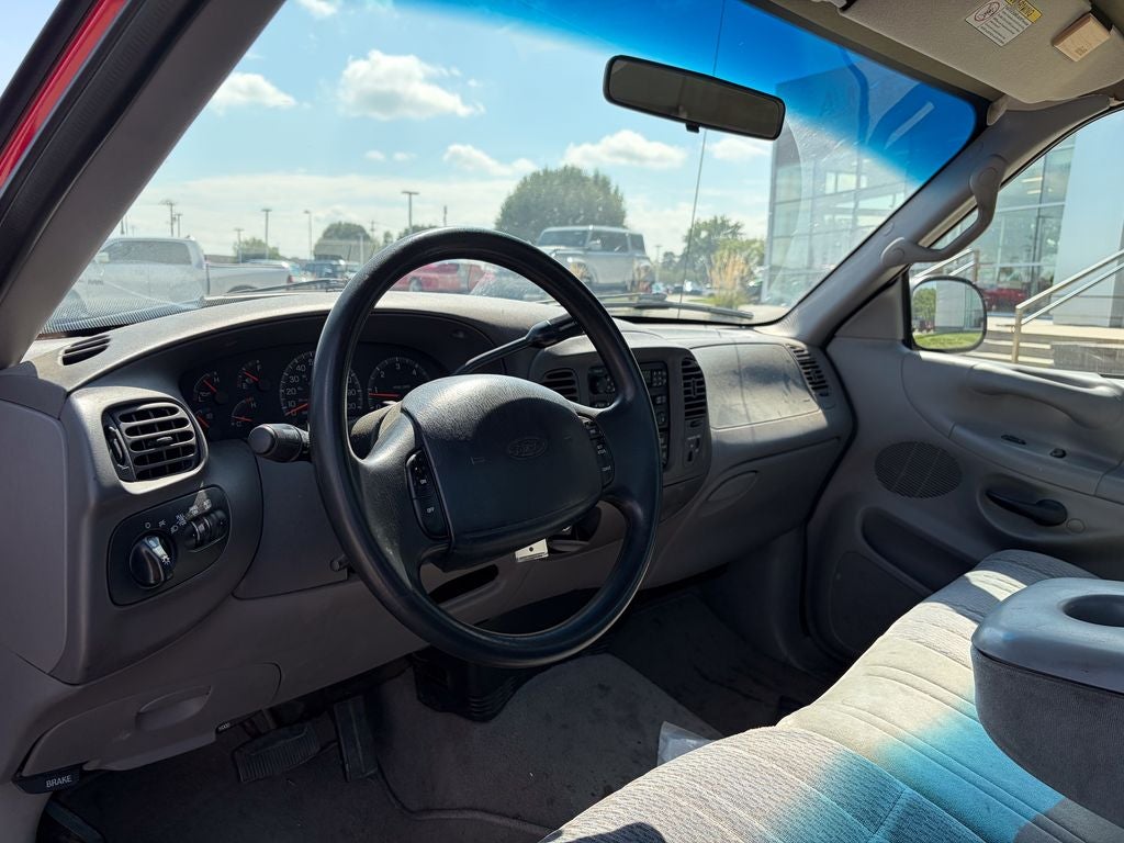 1998 Ford F-150 XLT
