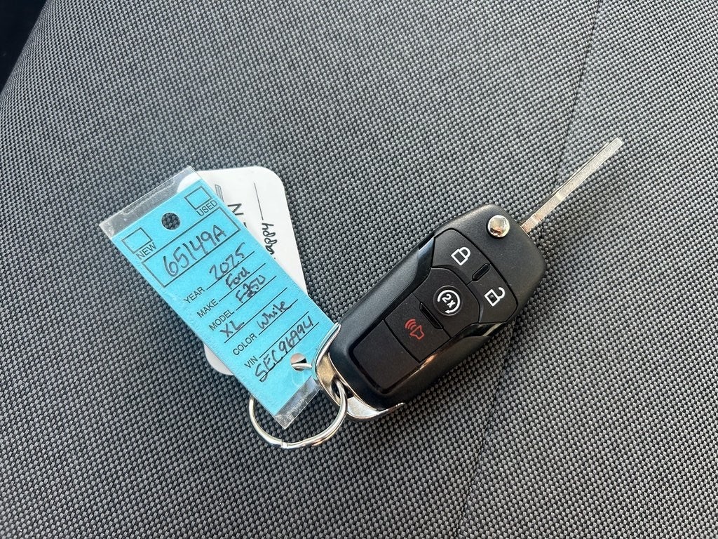 2025 Ford F-250SD XLT