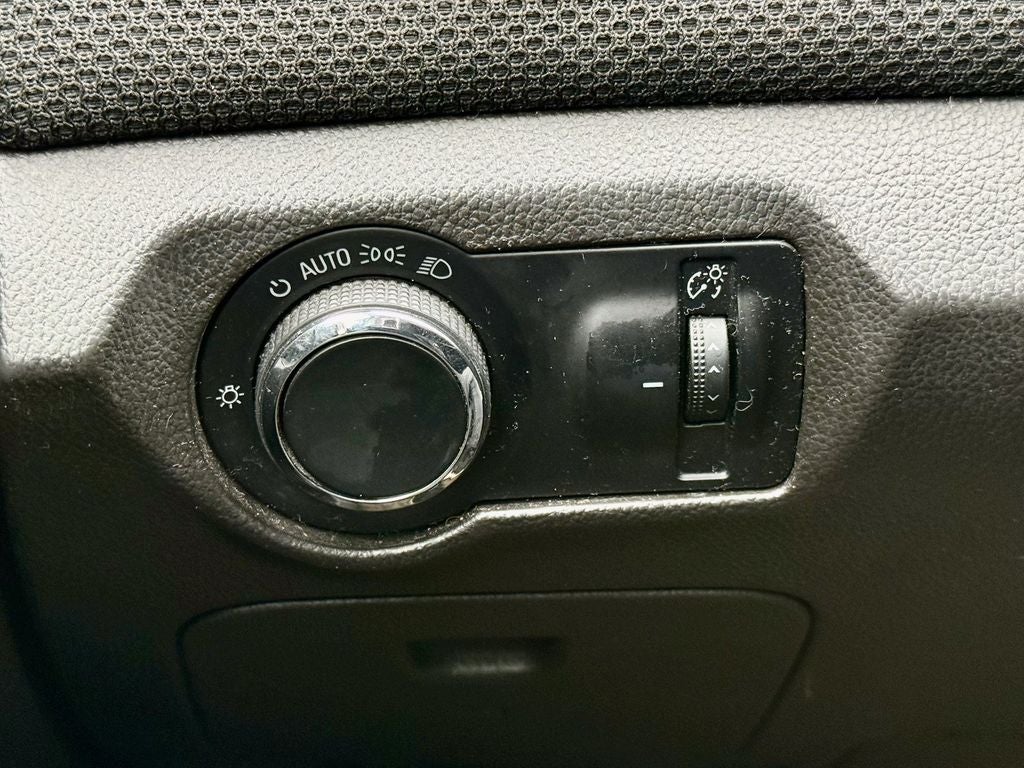 2013 Chevrolet Cruze 1LT