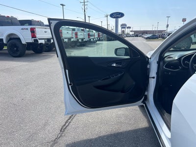 2022 Chevrolet Malibu LS 1LS