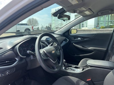 2022 Chevrolet Malibu LS 1LS