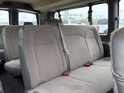 2017 Chevrolet Express 3500 LT Passenger