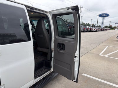 2017 Chevrolet Express 3500 LT Passenger