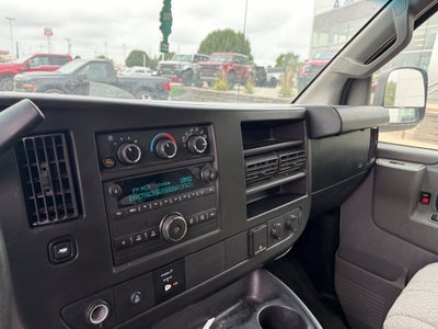 2017 Chevrolet Express 3500 LT Passenger