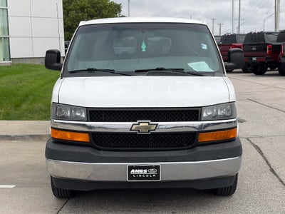 2017 Chevrolet Express 3500 LT Passenger