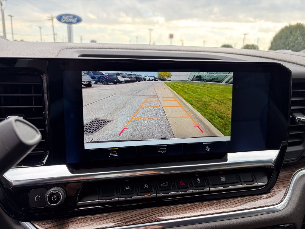 2024 Chevrolet Silverado 1500 LT LT1