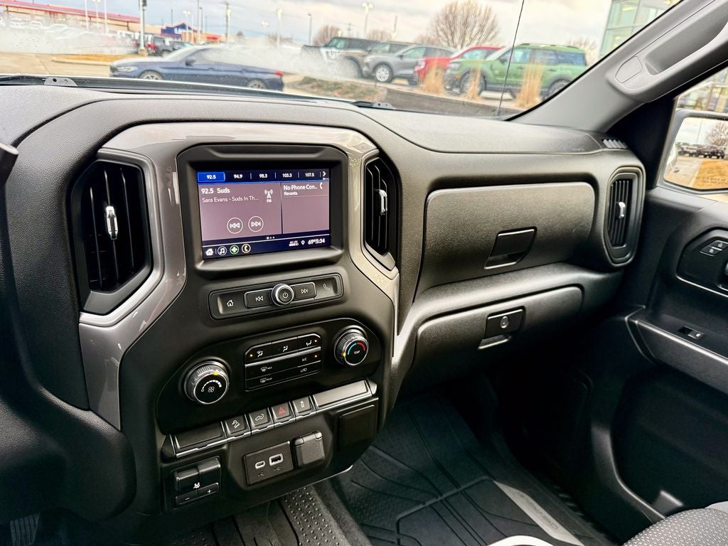2021 Chevrolet Silverado 1500 Custom Trail Boss