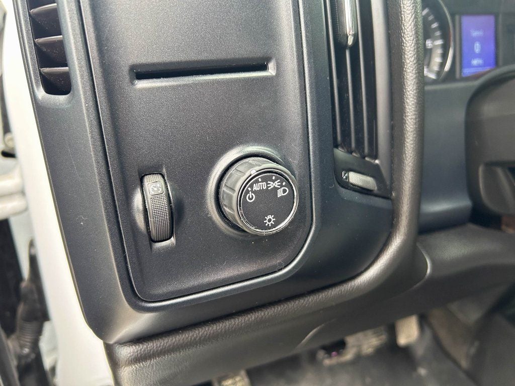 2018 Chevrolet Silverado 1500 Custom