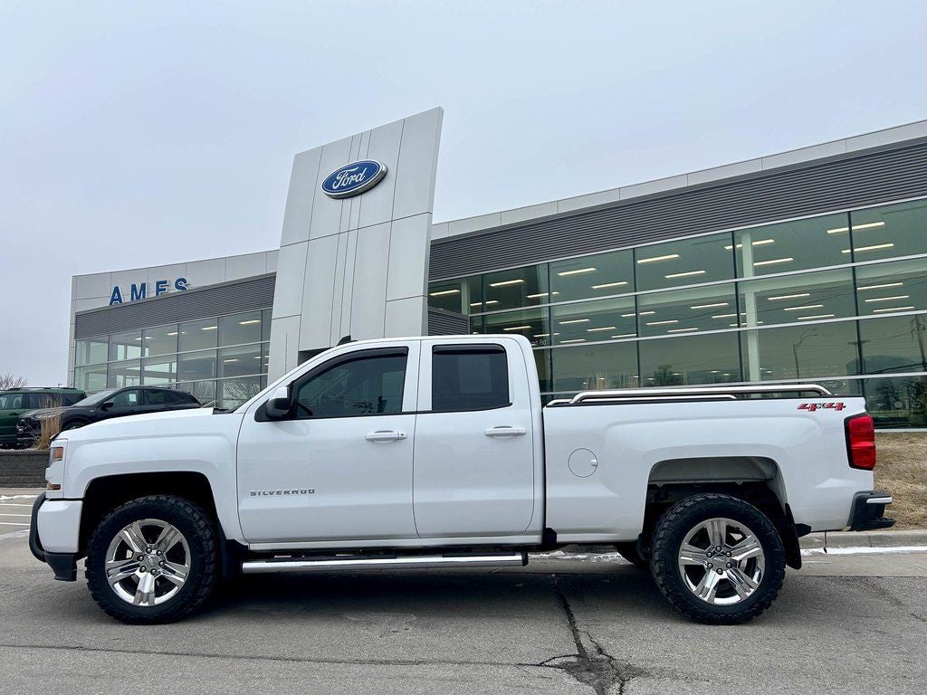 2018 Chevrolet Silverado 1500 Custom