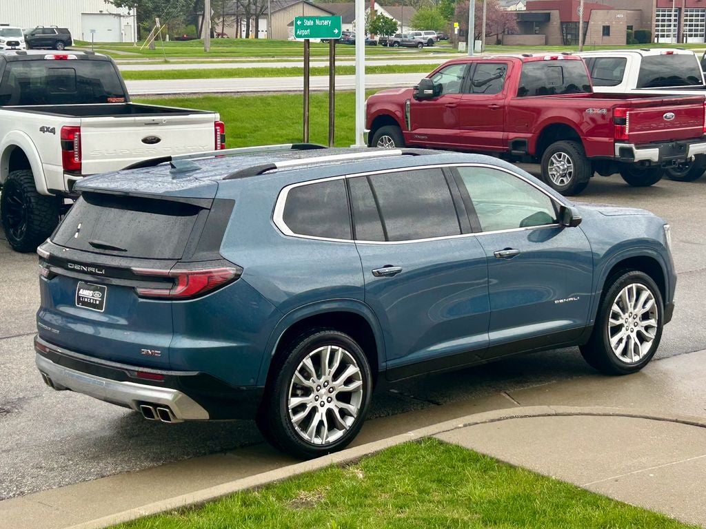 2025 GMC Acadia Denali