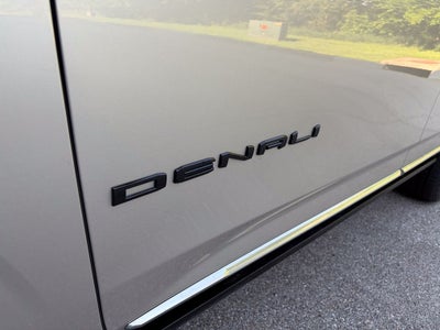 2024 GMC Yukon Denali