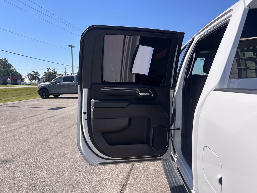 2025 GMC Sierra 2500HD AT4