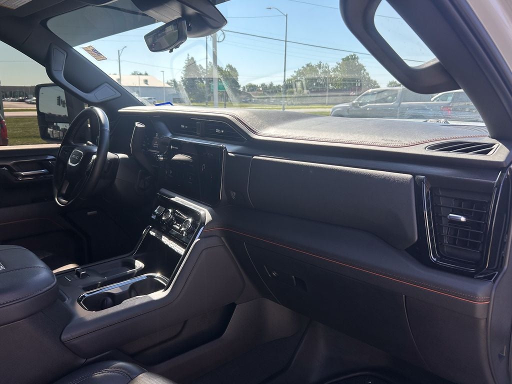 2025 GMC Sierra 2500HD AT4