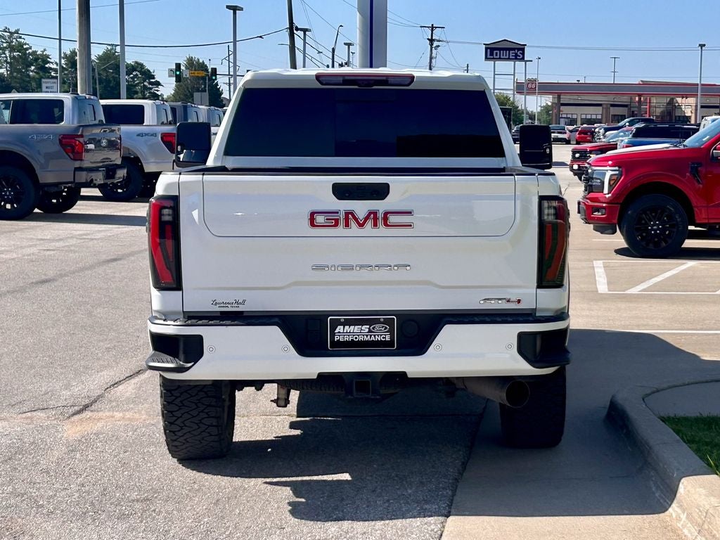 2025 GMC Sierra 2500HD AT4