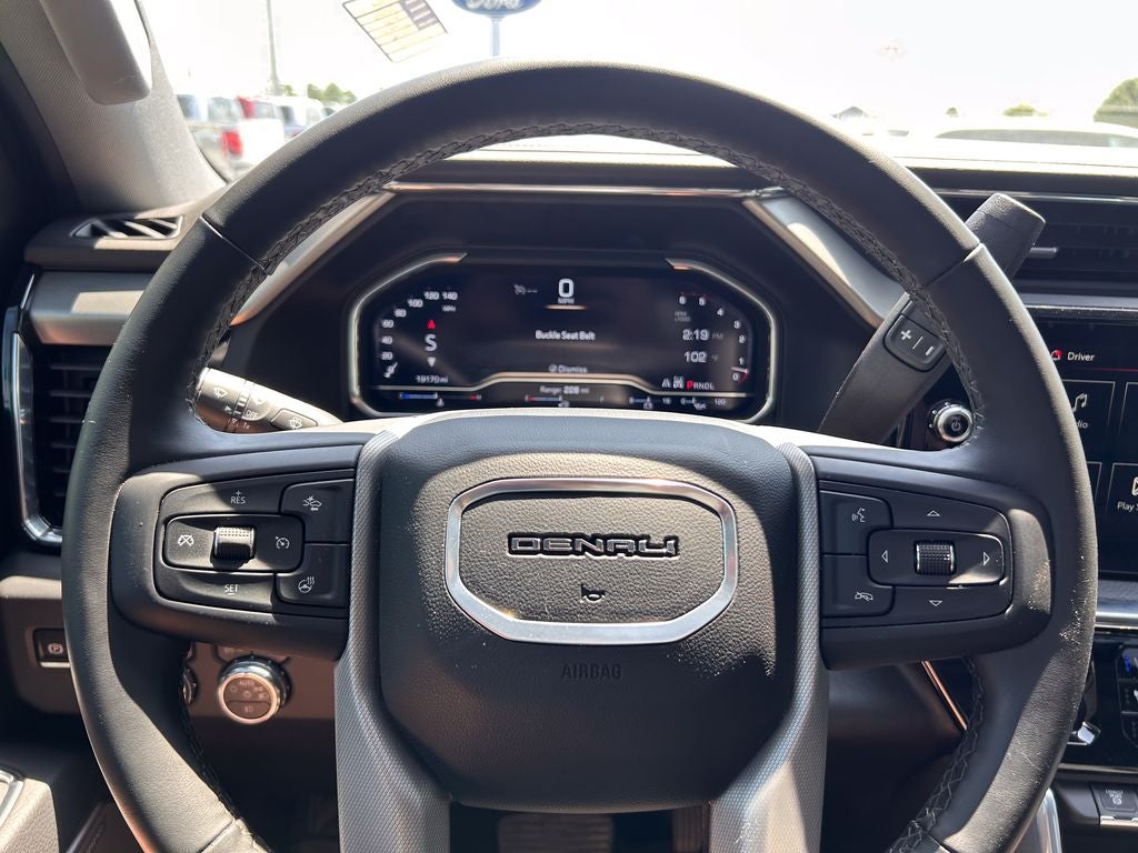2025 GMC Sierra 2500HD Denali