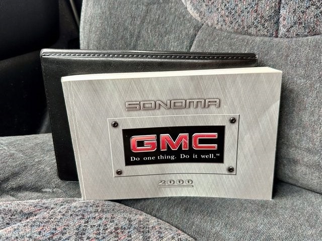 2000 GMC Sonoma SLS