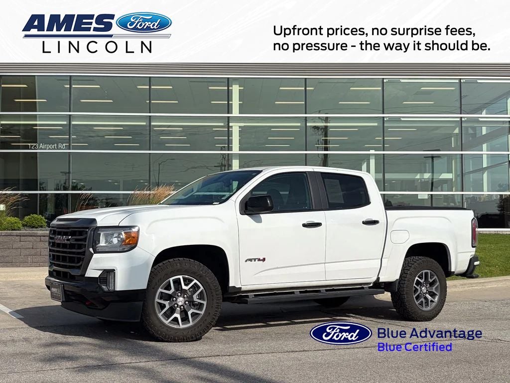 2022 GMC Canyon 4WD AT4 Crew Cab Short Box's photo