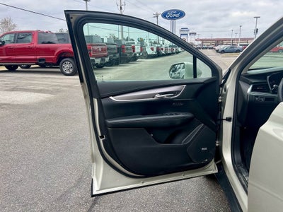 2017 Cadillac XT5 Premium Luxury