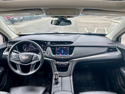 2017 Cadillac XT5 Premium Luxury