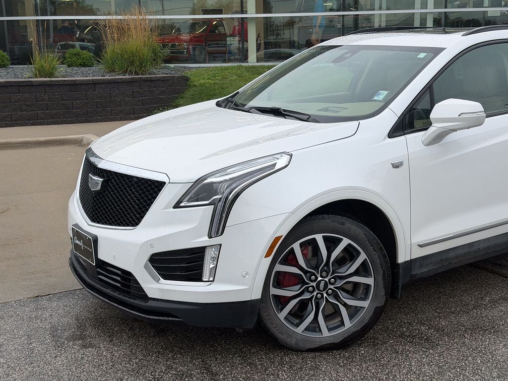 2024 Cadillac XT5 Sport