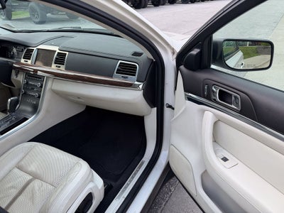 2009 Lincoln MKS Base