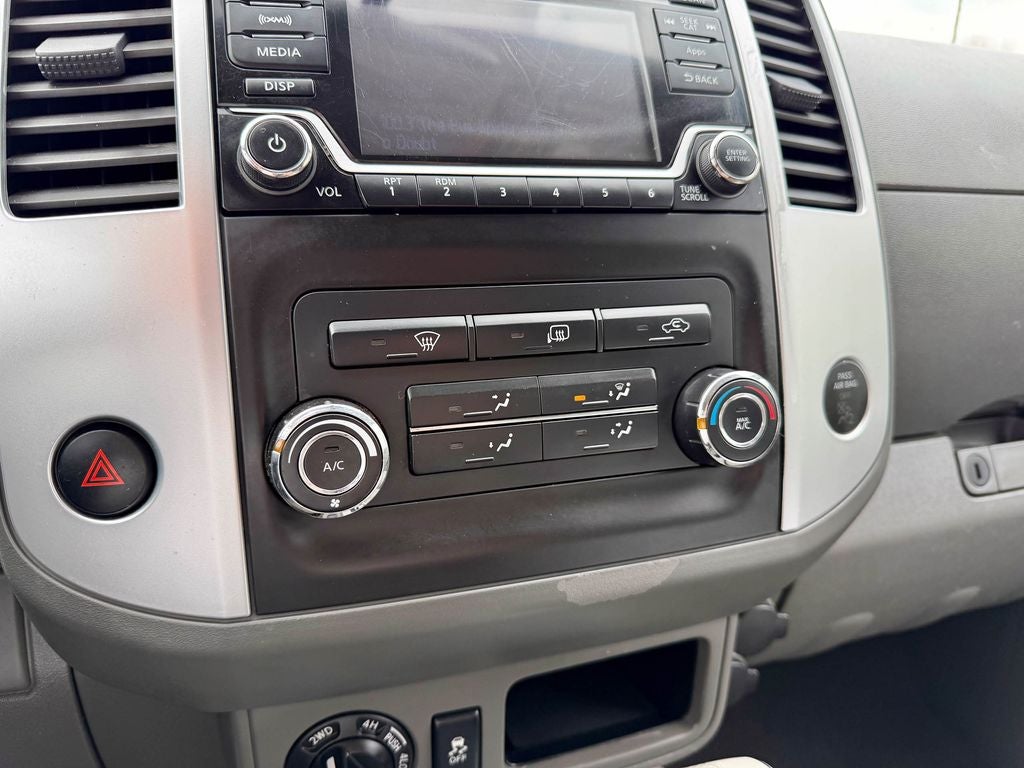 2016 Nissan Frontier SL