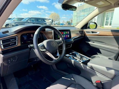 2025 Volkswagen Atlas 2.0T SE w/Technology