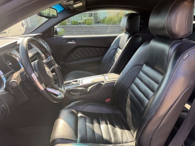 2013 Ford Mustang V6 Premium
