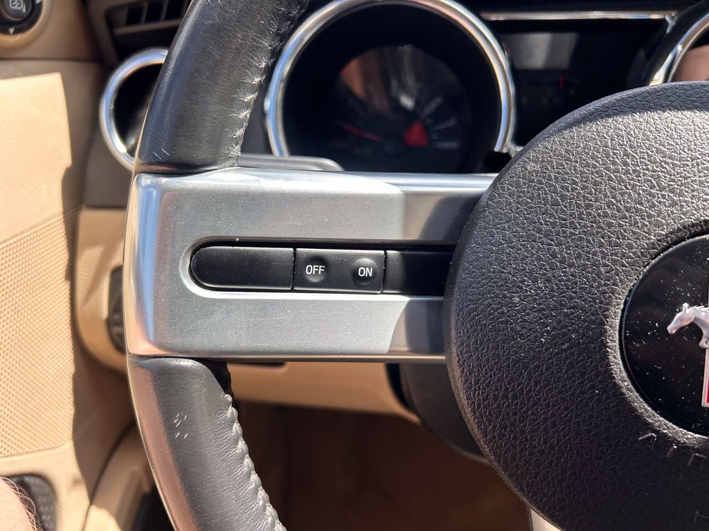 2006 Ford Mustang Base