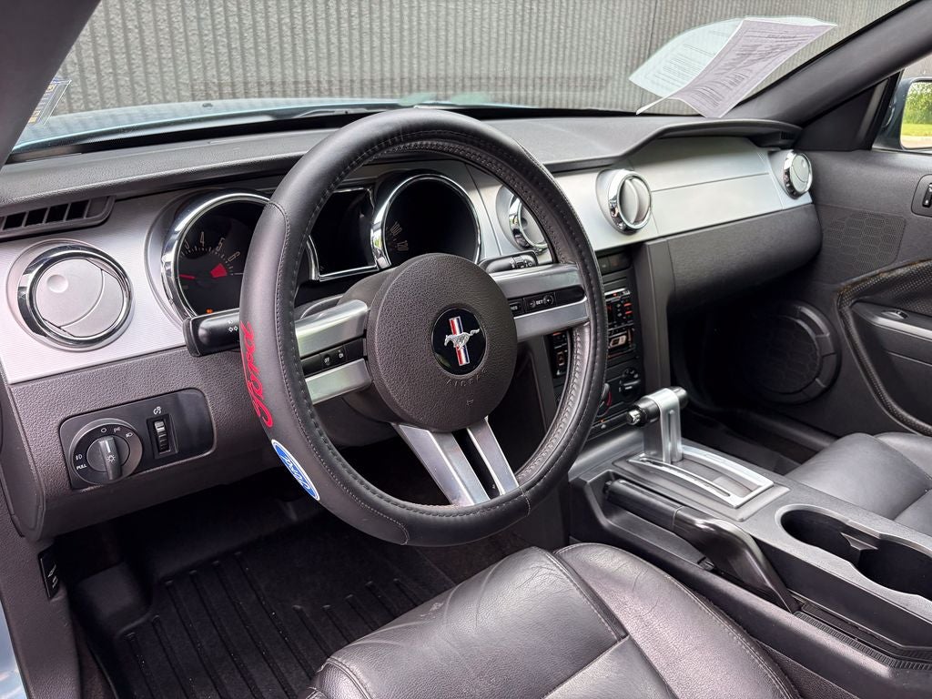 2006 Ford Mustang V6