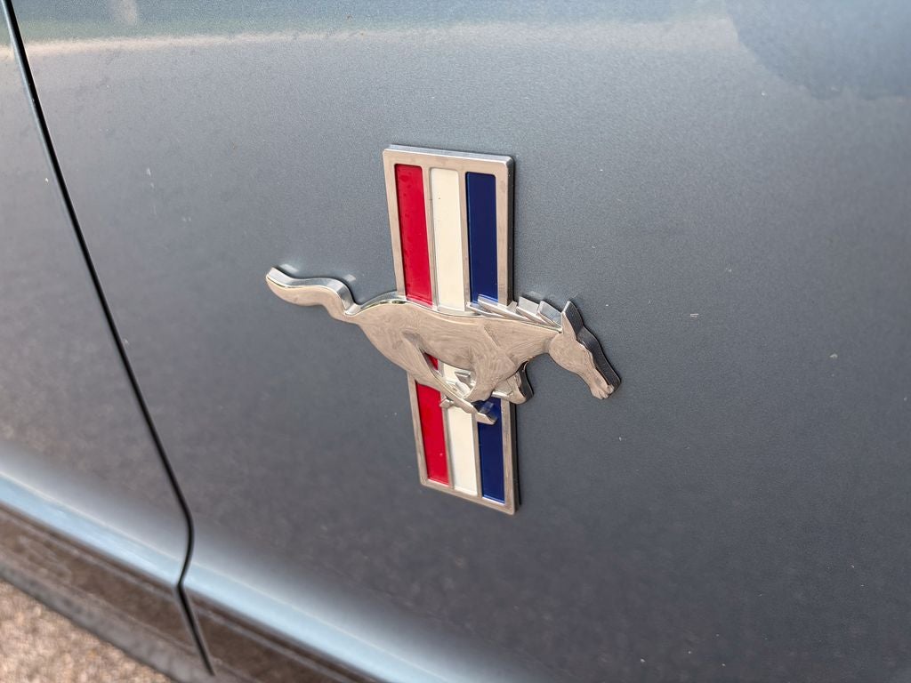 2006 Ford Mustang V6