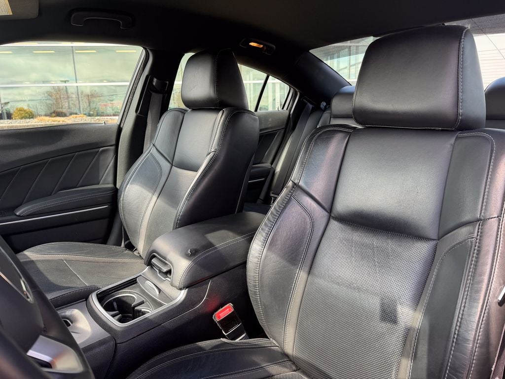 2017 Dodge Charger SXT