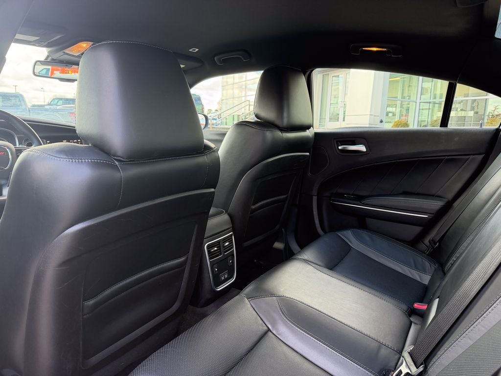 2017 Dodge Charger SXT