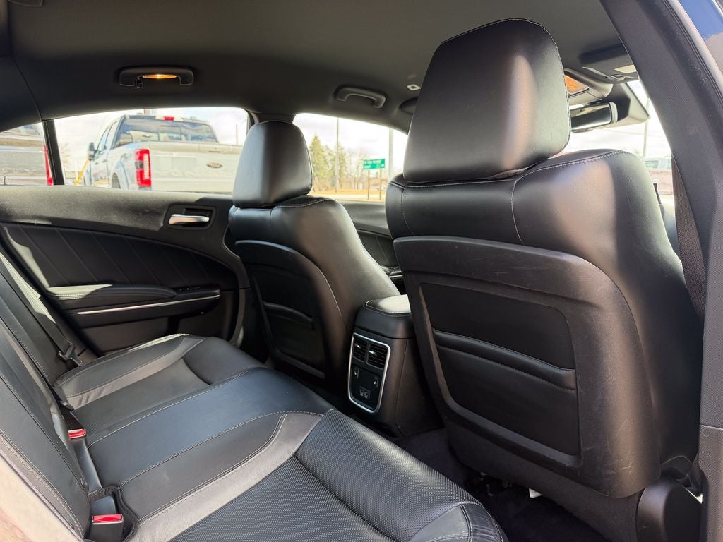 2017 Dodge Charger SXT