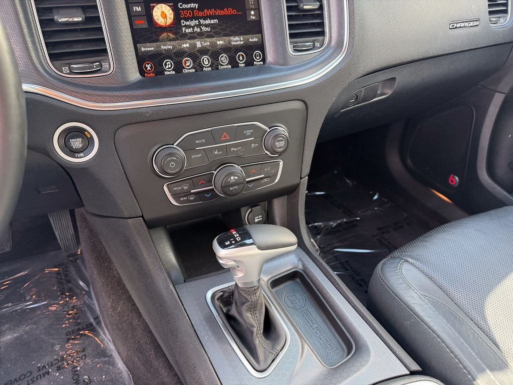 2017 Dodge Charger SXT